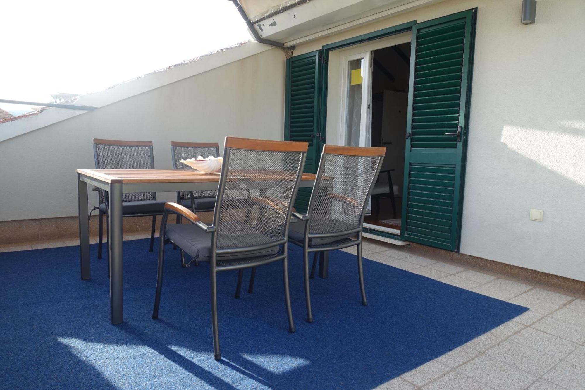 Apartment Tonka Vodice Exterior foto