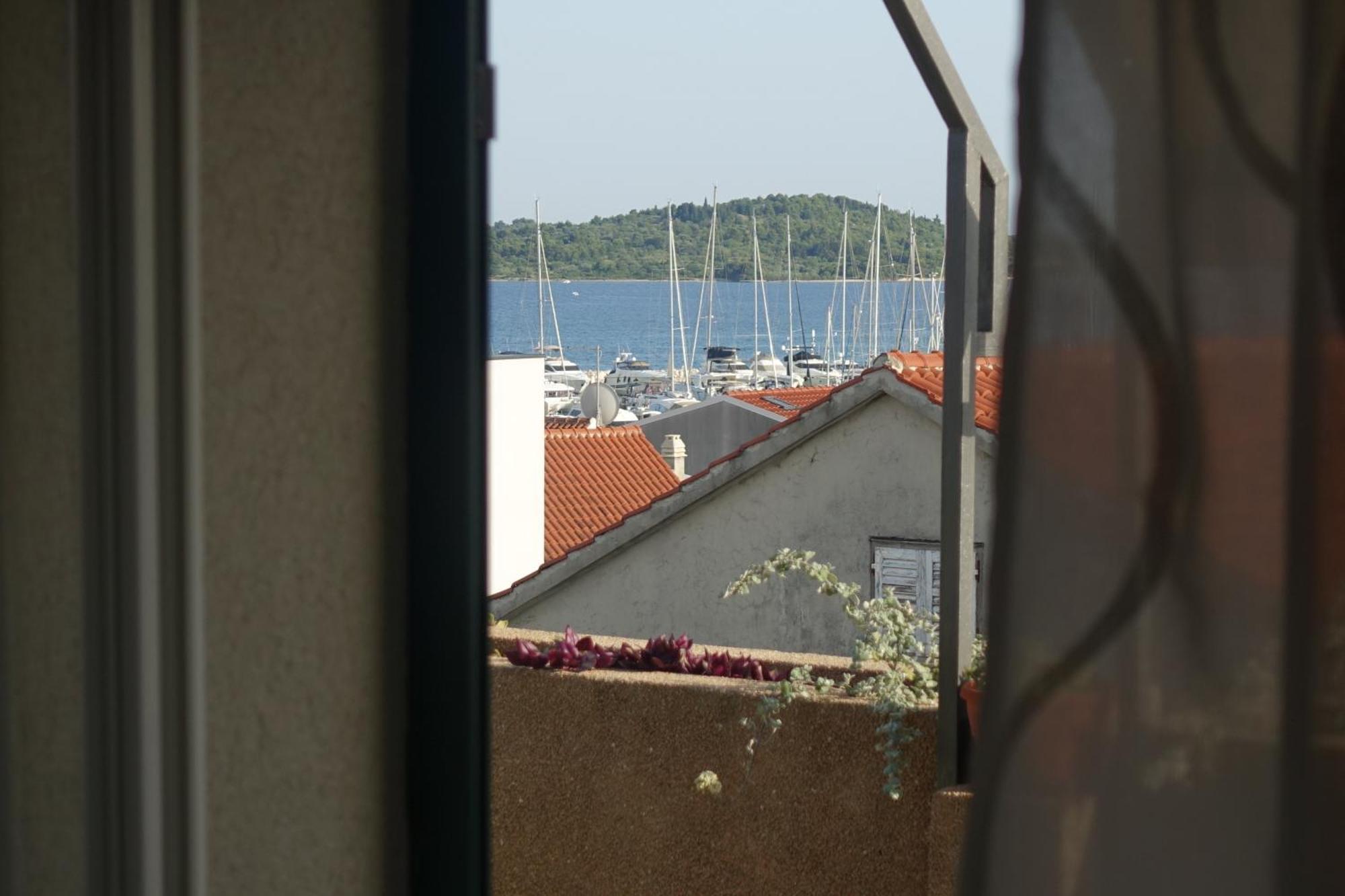 Apartment Tonka Vodice Exterior foto