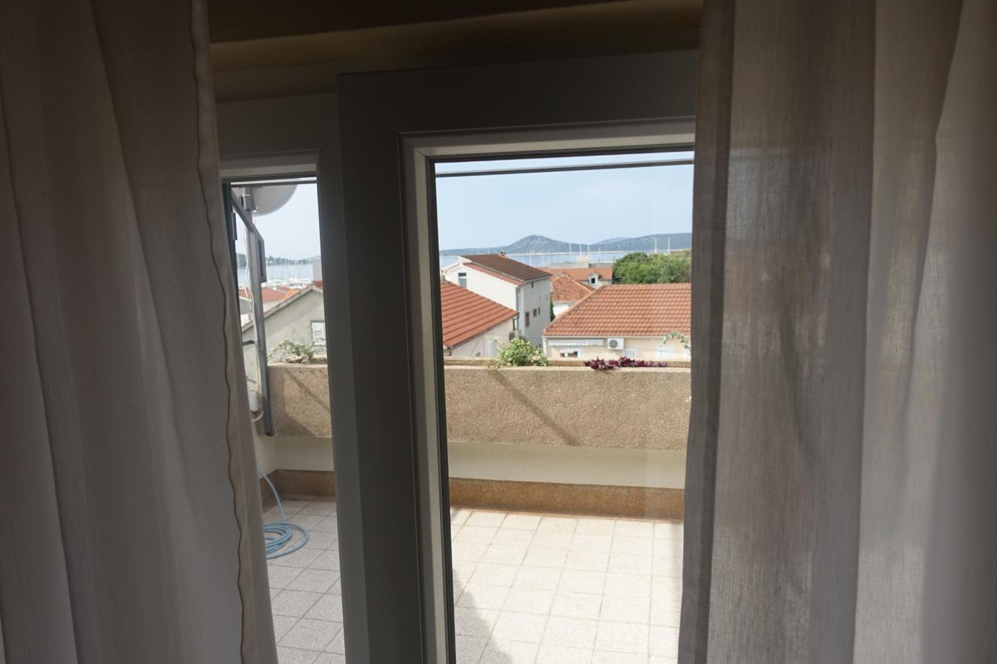 Apartment Tonka Vodice Exterior foto